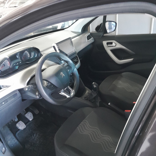 Peugeot 2008 1.6 Allure