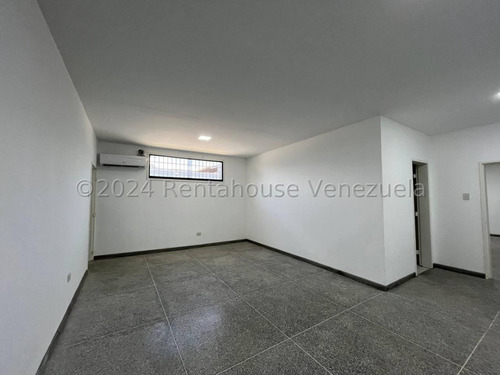 Galpón Industrial Comercial Almacén Nave Con 10 Metros De Altura Moderno Excelente Para Iniciar O Expandir Su Negocio O Empresa Nela 24-29136