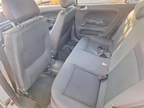 Volkswagen Voyage 1.0 MI COMFORTLINE 8V FLEX 4P MANUAL