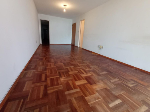 Imagen 2 de 19 de Buxareo Y 26 De Marzo, Piso Alto, 3 Dormitorios, Gge !!