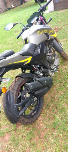 Tvs Rtr 200