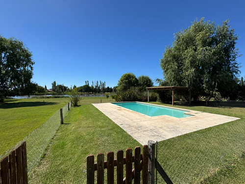 Casa En Chacras De La Cruz