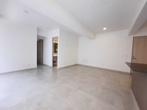 Apartamento En Arriendo Ubicado En Envigado Sector Las Vegas  (24048).