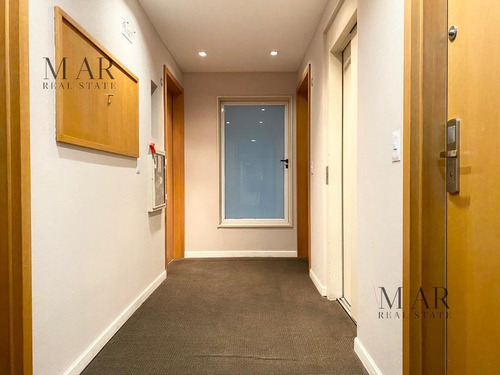 Imagen 25 de 30 de Retasado! Semipiso En Venta. 3 Amb. Con Cochera. Apto Profesional