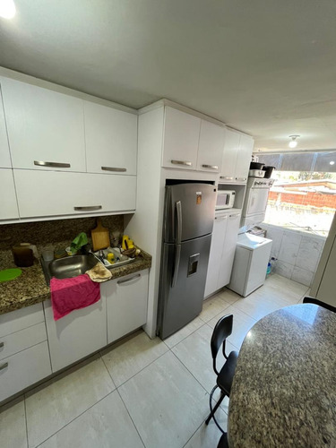 Apartamento En Venta La Boyera Piso 2 Bb