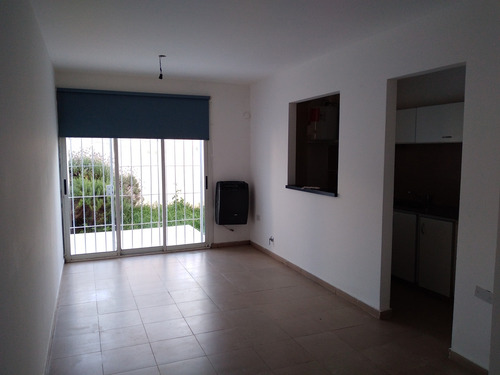 Departamento Venta La Plata Dormi C/ Patio