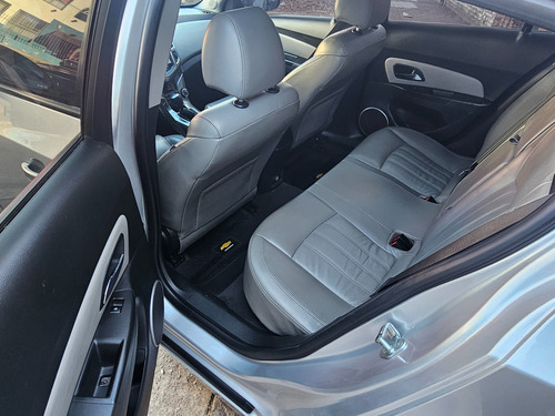 Chevrolet Cruze 1.8 Ltz Mt 5 p