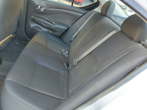 Nissan Versa 1.6 16v Sl Flex 4p