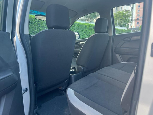 Imagem 7 de 12 de Chevrolet S10 Pick-up Ls 2.8 Tdi 4x4 Cd Dies. Mec. 2019/...