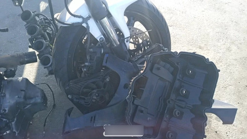 Moto Sucata Para Retirada De Peças / Cbr 1000 Rr Ano 2008 (Usado)