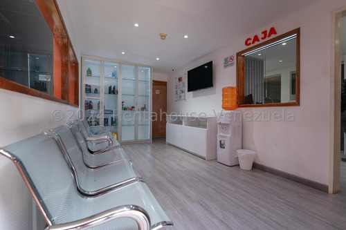 Taller Mecánico En Venta La Urbina Mls #25-1656