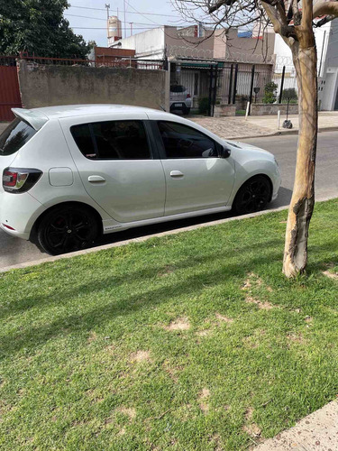 Imagen 13 de 19 de Renault Sandero 2018 2.0 Rs 145cv