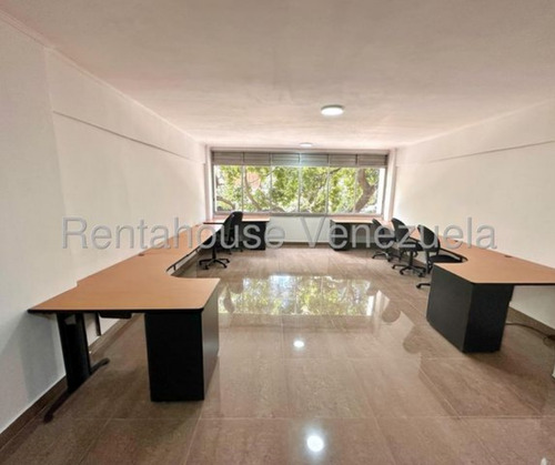El Recreo En Alquiler Oficina Remodelada, Con Mobiliario.