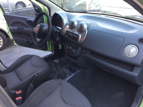 Fiat Uno 1.4 Way Flex 5p - Ano 2011