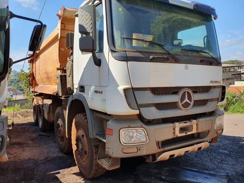 Imagem 13 de 15 de Mercedes-benz Actros 4844 8x4 Ano 2014 Caçamba Total 3