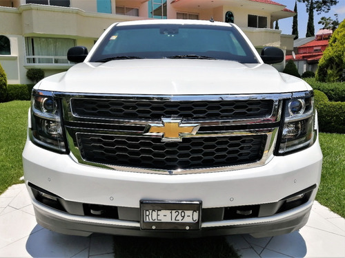 Imagen 2 de 15 de Suburban Hd 2016 4x4 6.0 (g) Blindaje Nivel 5 Plus Blindada