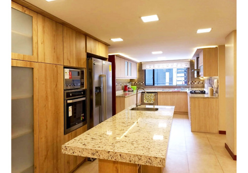 Casa En Venta Valle De Los Chillos