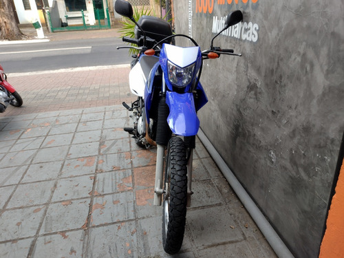 Imagem 4 de 10 de Yamaha Xtz 250 Lander 2014