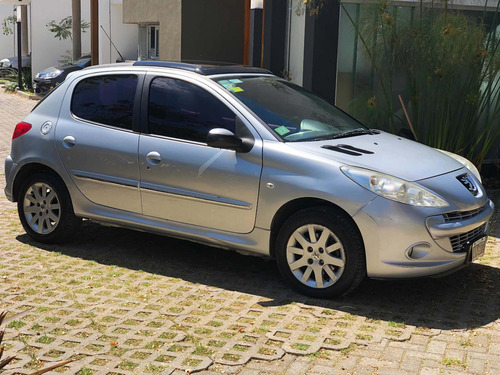 Peugeot 207 1.6 Feline 106cv 2012
