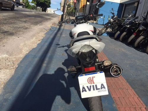 Imagem 2 de 8 de Yamaha Fazer 250