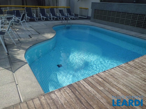 Imagem 4 de 7 de Flat - Vila Olímpia - Sp - 476690