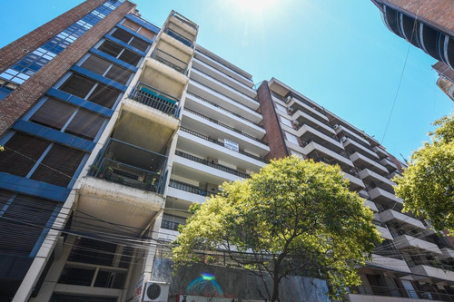 Imagen 2 de 30 de Departamento De 3 Dormitorios Mas Dependencia O Escritorio En Venta En El Centro De Rosario