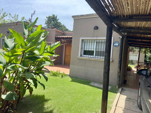 Venta Casa 4 Ambientes, Calle Moreno Al 500, Parque Sakura, Exalt. De La Cruz