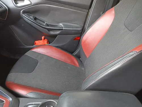 Ford Focus 2.0 Ambiente At