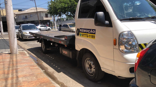 Kia Bongo 2.5 Luxo 4x2 Rs Turbo C/ Carroceria 2p