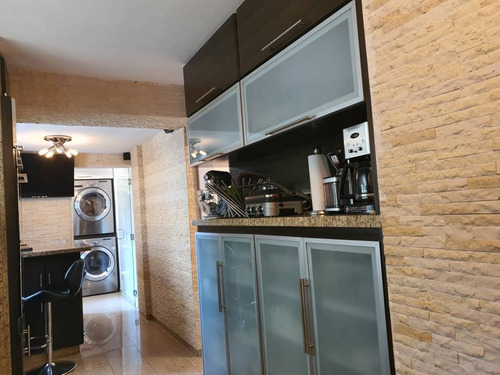 Imagen 15 de 30 de Sss: Vende Apartamento 23-21417 En La Boyera De 139 M2, Remodelado Y Amoblado