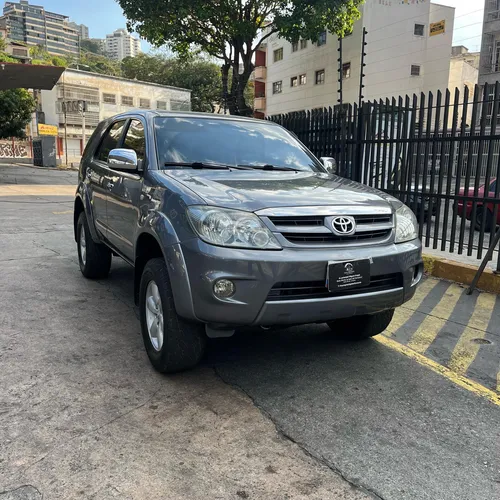 Toyota Fortuner 2008 4x2