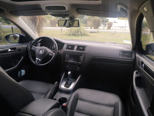 Volkswagen Vento 2.5 Luxury Tiptronic 170 Cv