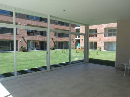 Imagen 5 de 14 de Departamento En Venta Ubicado En Pilar, G.b.a. Zona Norte
