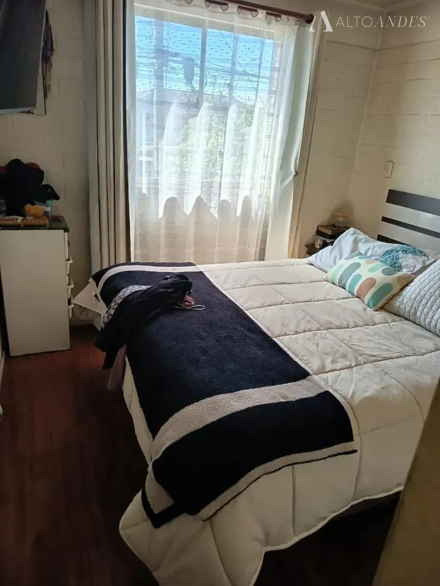 Imagen 2 de 9 de Casa En Venta De 3 Dorm. Portal Oeste