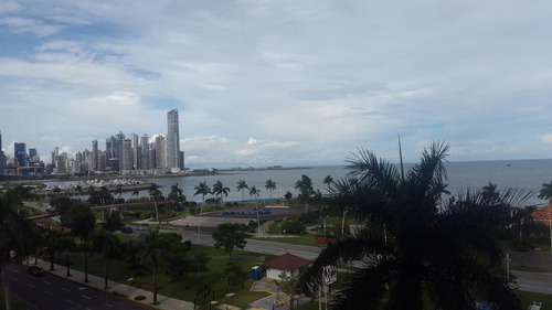 Imagen 9 de 14 de Venta De Apartamento Exclusivo En Ph Rivage, Avenida Balboa