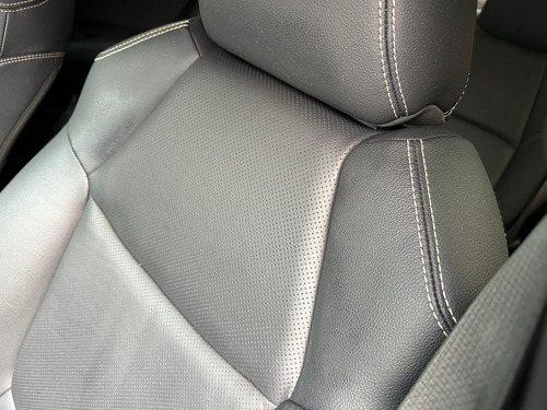 Toyota Corolla Hibrido com apenas 25.000km