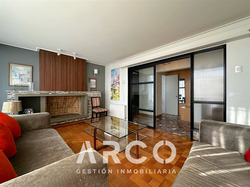 En Venta Casa Completamente Remodelada. Ñuñoa