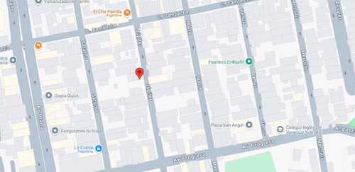 Propiedad Con Cochera Cerrada Para 2 Autos. Cuenta Con Amplias Recámaras Y Patio Trasero. A Dos Cuadras De Uvm Veracruz Y A Sólo 5 Minutos De Walmart, Costco, The Home Depot Y Office Depot. Muy C