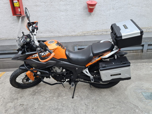 Corven Triax 250 Touring