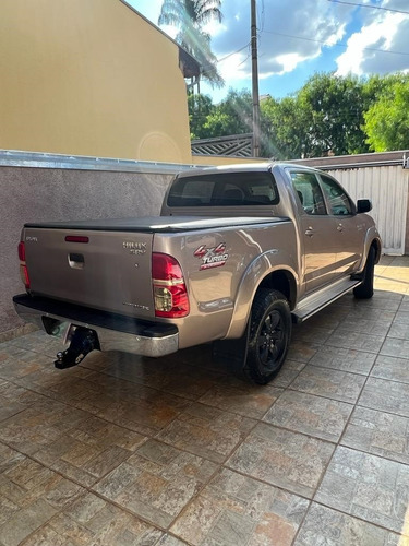 Imagem 4 de 15 de Toyota Hilux