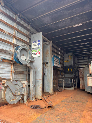 Vw 15-180 2011 4x2 Toco Baú Oficina