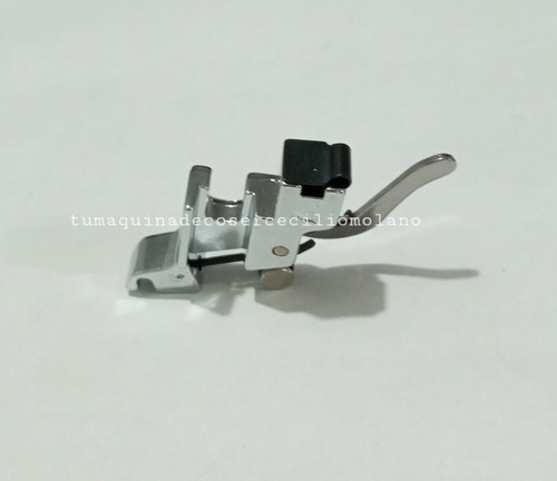 Imagen 3 de 4 de Adaptador De Pie Maq.domestica Caña Baja Universal #cy-7300