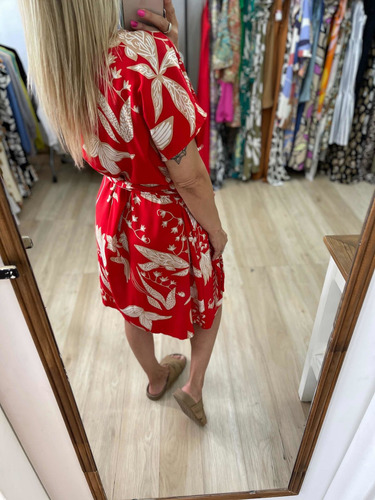 Imagen 2 de 7 de Vestido Pareo Corto Mujer The Big Shop