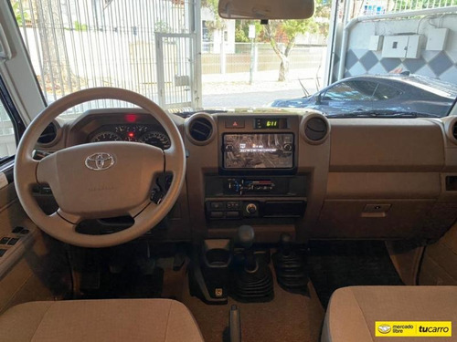 Toyota Machito Sincrónico