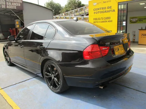 Bmw Serie 3 318i 2000cc Mt Aa