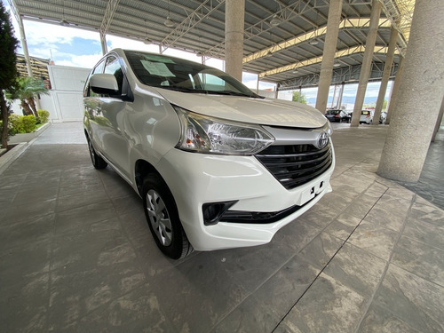 Imagen 2 de 11 de Toyota Avanza Cargo 2016