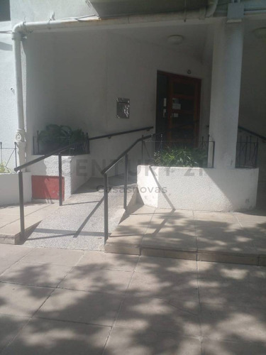 Imagen 3 de 30 de Departamento 2 Ambientes Venta Mataderos Balcon Cochera Piso Alto