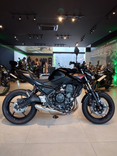 Kawasaki Z650 Preta 0km Modelo 2021 - 3