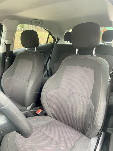 Chevrolet Onix 1.4 Lt 5p