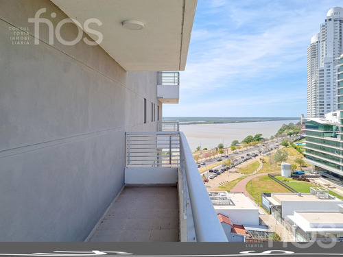 Venta Departamento De Dos Dormitorios Con Balcon, Cochera Y Amenities En Puerto Norte
